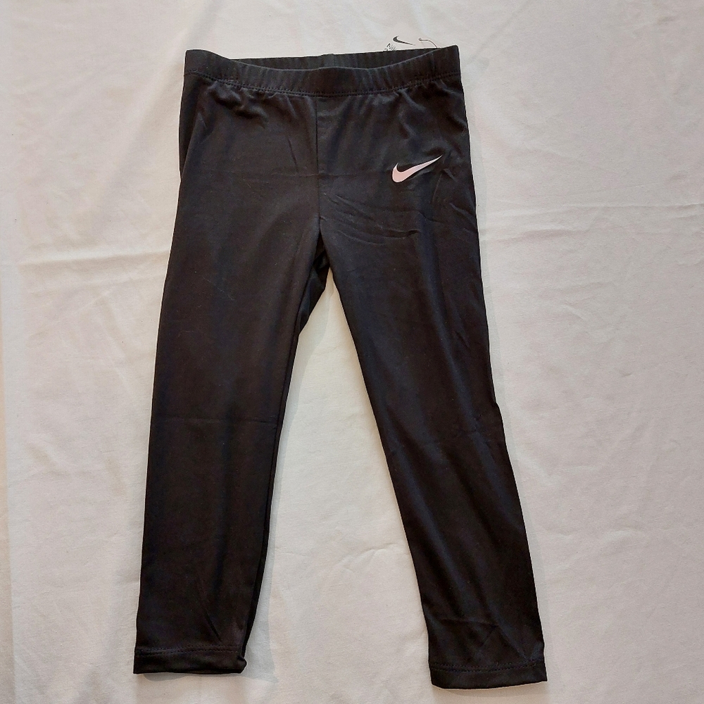 Nike Lightweight Black Leggings NWT 4T - Picture 2 of 8